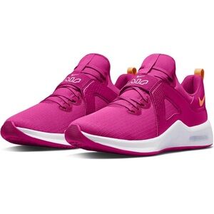 Nike women’s air MAX Bella TR5 size 8.5 Bright PINK